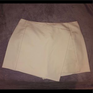White skort